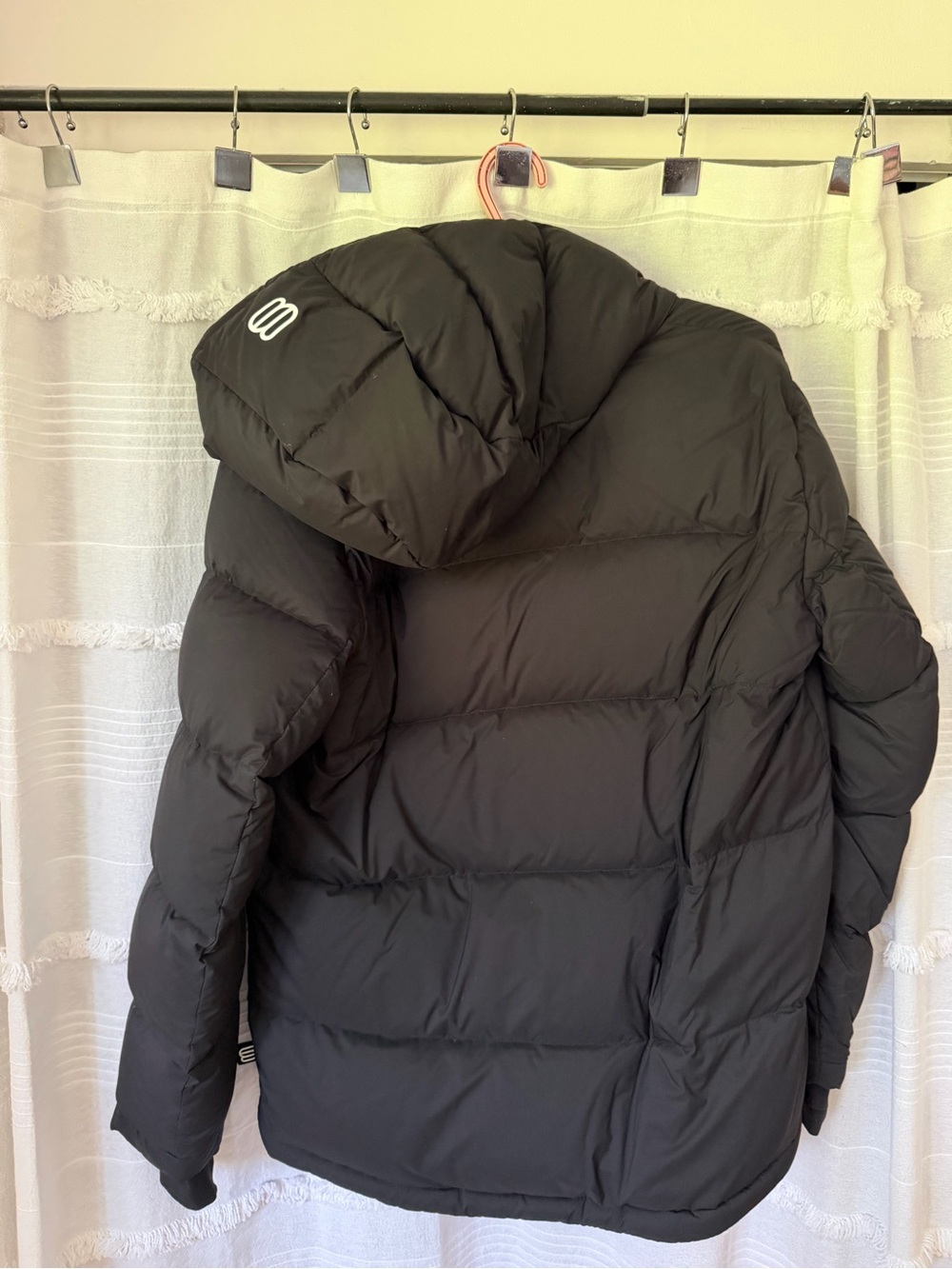 Aritzia SuperPuff Jacket - Picture 2 of 5
